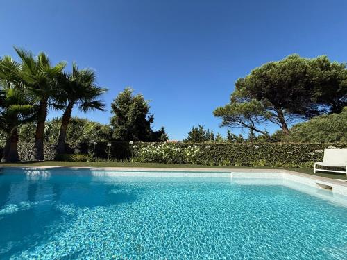 Villa Queen of South