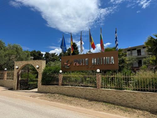 Gallery image of Porto Matina in Metamorfosi