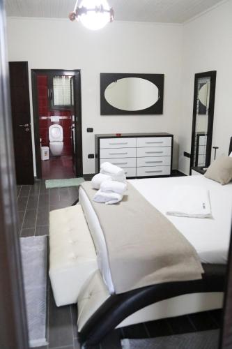 Fotografie z fotogalerie ubytování Roan Luxury Villa v destinaci Vlorë