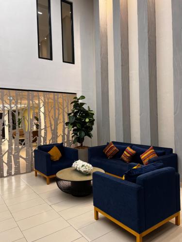 luxurious apartment 1BR Stay steps to Ferrari & Warner Bros Yas Mallにあるシーティングエリア