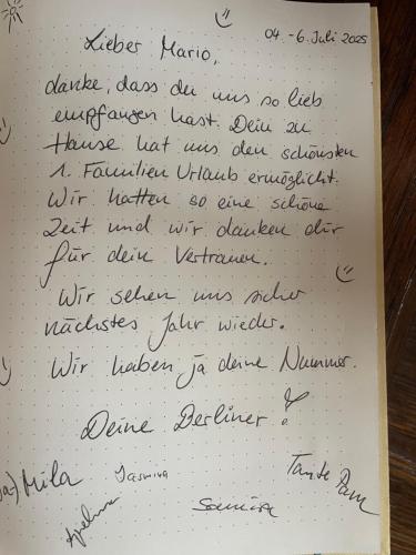 a letter from a student to his teacher at Übernachten im Grünen in Glienicke