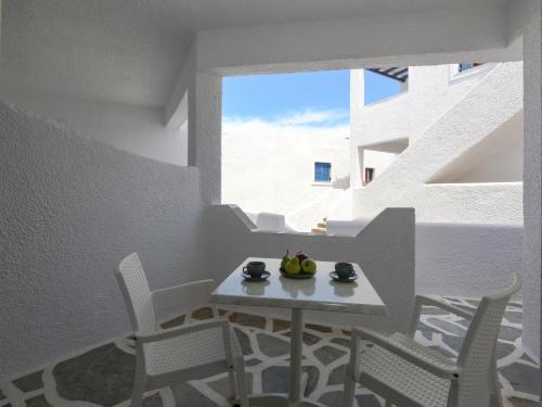 Un lugar para sentarse en Holidays in Paros