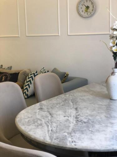 شقه ديلوكس بالدقي