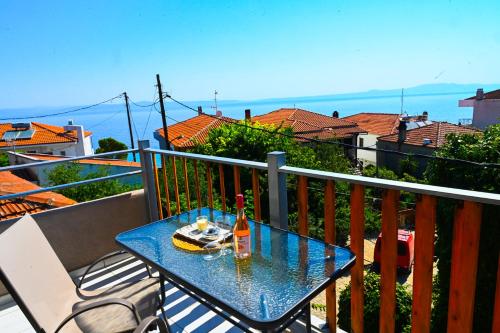 Bohemian Afitos Studio