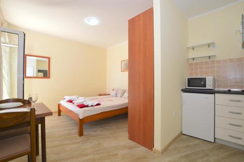 Η κουζίνα ή μικρή κουζίνα στο Apartments Begovic
