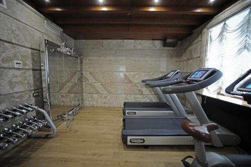 Palestra o centro fitness di Nobil Luxury Boutique Hotel