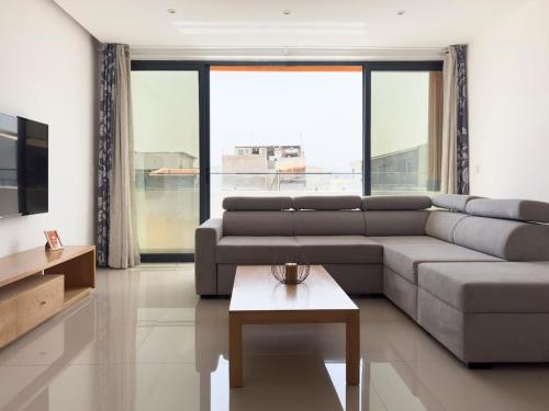 Galería fotográfica de Charming 1BD Apt Plato Pedestrian Street LCGR en Praia