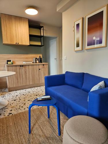 Lili's Studio 2 with Balcony, Near Bus Station, Free Parking
