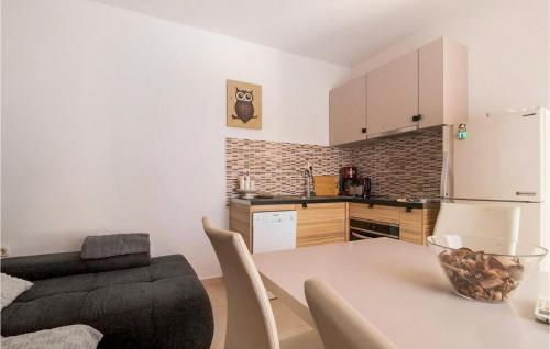 Awesome Apartment In Bibinje With Wifi