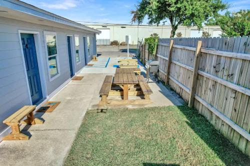 Fotografie z fotogalerie ubytování The Sandpiper Adventure Near the BCH - Unit 3 v destinaci Fort Walton Beach