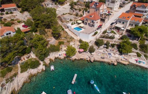 Φυσικό τοπίο κοντά σε αυτή η παραθεριστική κατοικία