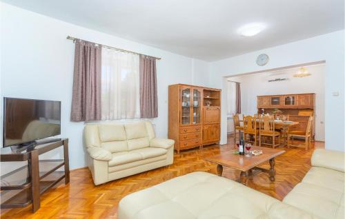 Amazing Apartment In Malinska With Wifi