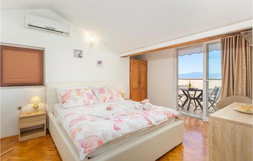 1 Bedroom Awesome Apartment In Malinska