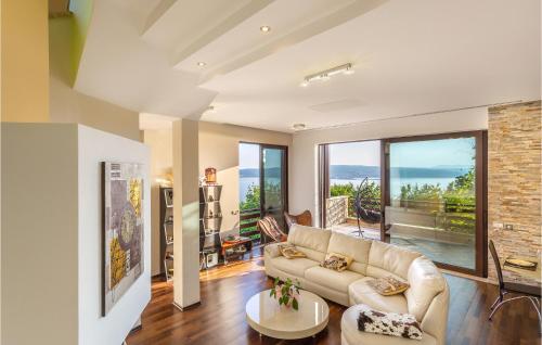 Cozy Home In Crikvenica