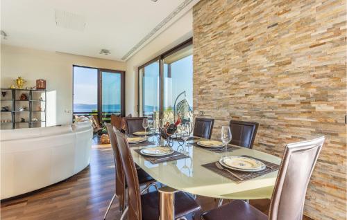 Cozy Home In Crikvenica