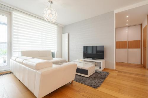 Downtown apartment in the heart of the new city center, 4 persons, parking