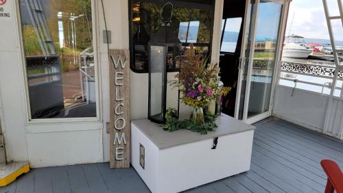 Fotografie z fotogalerie ubytování Captain's Corner Newport Belle v destinaci Newport