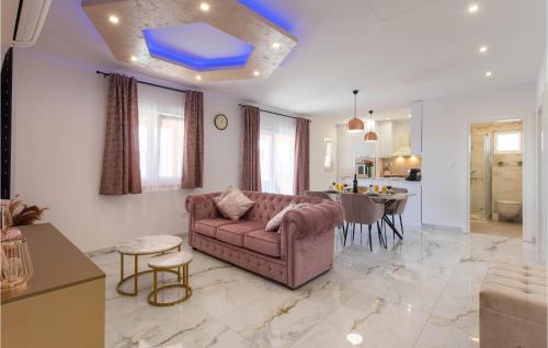 Awesome Home In Kastel Stari