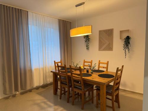Bright apartment with parking near Schönbrunn