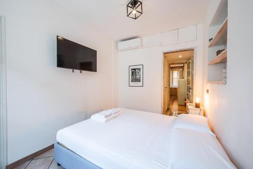 Savona Bilo13 Fashion Spot metro a 5 minutes WIFI and AC