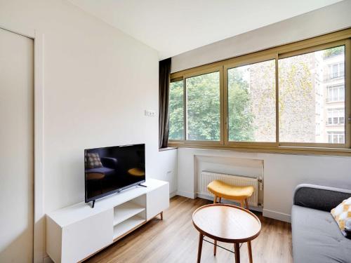 Charming apartment- 1BR 2P- Trocadero
