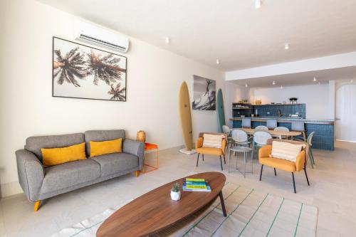 Posezení v ubytování Costa Cerritos Beach Front Property