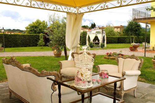 Vonkajšia záhrada v ubytovaní Holiday home in Montecarlo Lucca 23964