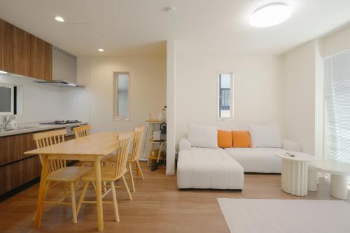 和居 沐 広々としたきれいなお部屋で家族と過ごせる宿