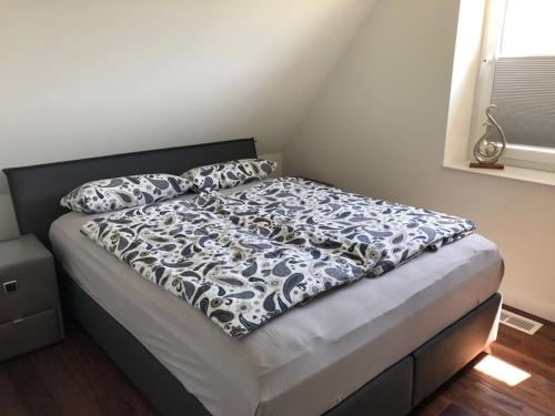 Ένα ή περισσότερα κρεβάτια σε δωμάτιο στο Holiday home with 2 bedrooms