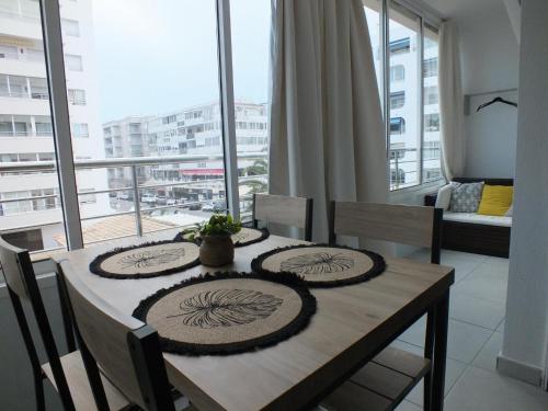 Appartement à Roses, 4 personnes, accès plage