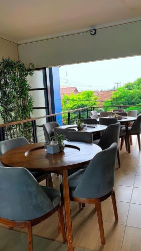 Galería fotográfica de Crown Hotel Pangandaran Syariah en Pangandaran