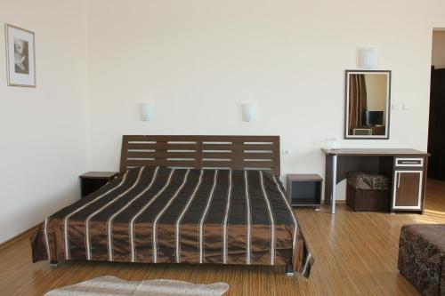 Gallery image of At the American's Hotel in Pomorie