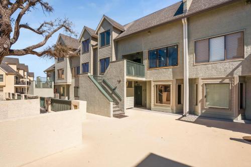 an empty driveway in front of a house at 630 New Haven - Dolphin Pointe in Fripp Island