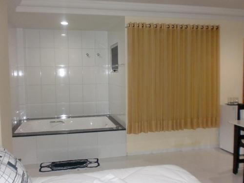 Koupelna v ubytování Hotel Columbia