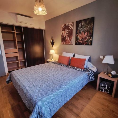 Photo de la galerie de l'établissement Maison 180 m2 avec Piscine et terrain de pétanque, à Latour-Bas-Elne