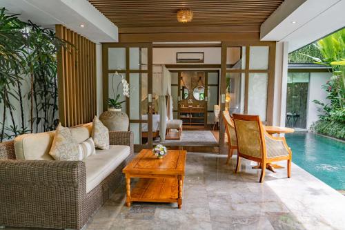 Goya Boutique Resort — Pool view