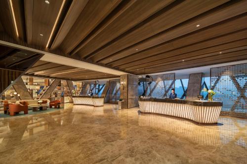 Ein Sitzbereich in der Unterkunft Hilton Huzhou Nanxun