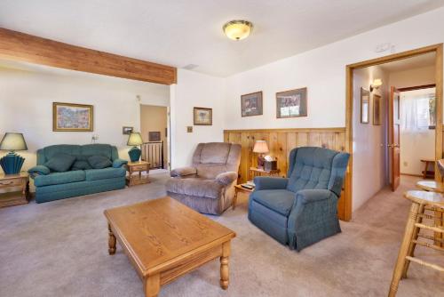 Φωτογραφία από το άλμπουμ του JUS' RESTIN #265 σε Big Bear Lake