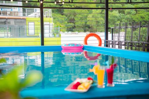 a toy swimming pool with a toy toy toy boats at Crystal Holiday Ha Long Hotel in Ha Long