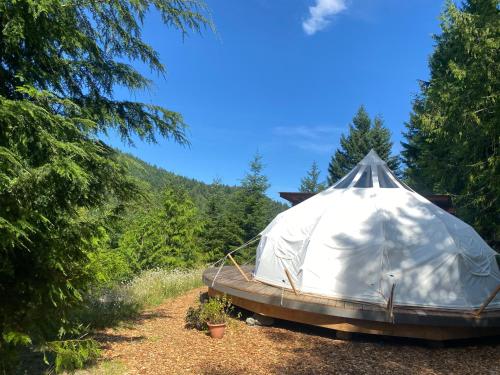 Gallery image of Tree Top Sanctuary Cowichan Valley in Duncan