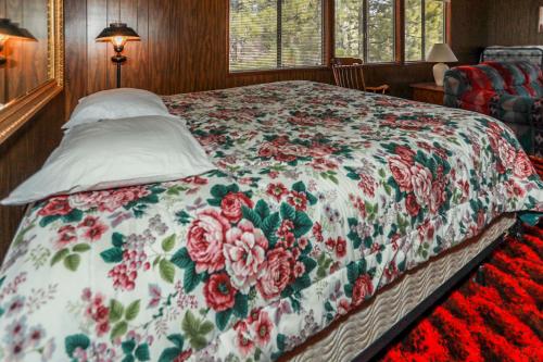 Voodi või voodid majutusasutuse MAKIN' MEMORIES AT SUMMIT #1683 toas