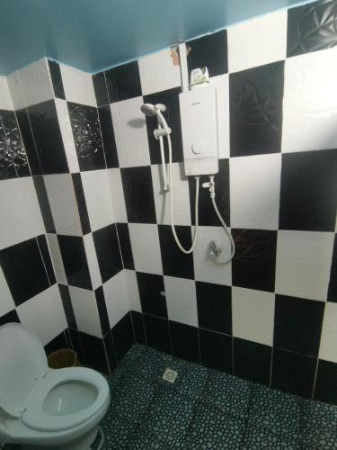 Un baño de Bar Ang Guesthouse