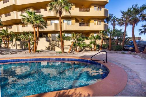 Gallery image of Bella Sirena BB 101 Ultra Modern Ground Floor Large Patio Ocean Front Condo in Puerto Peñasco