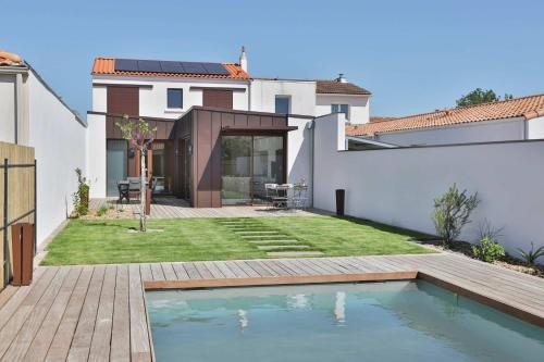 Luxury villa with pool