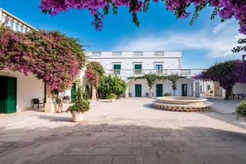Taman di luar Masseria San Biagio