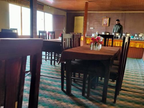 Εστιατόριο ή άλλο μέρος για φαγητό στο Camp Norling Stars - Koyul