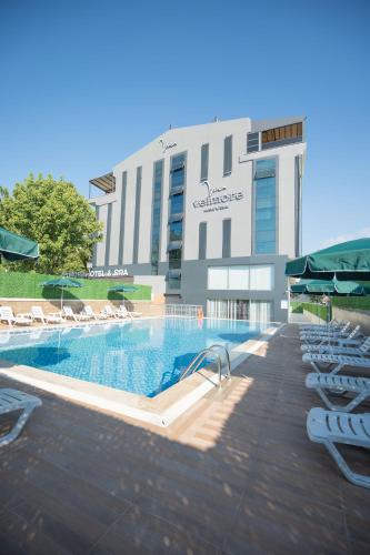 Πισίνα στο ή κοντά στο Velmore Hotel & Spa
