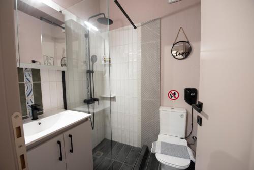KK75corner ROVERE