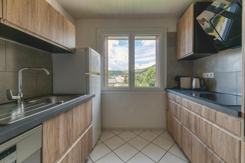 Η κουζίνα ή μικρή κουζίνα στο Appartement Choucas
