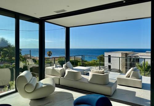 Beautiful villa with sea view